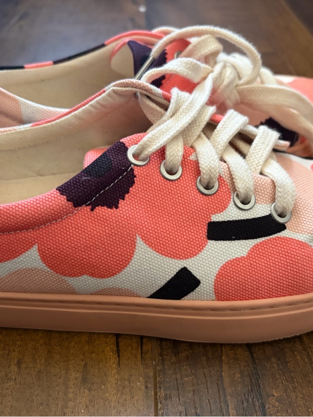 Marimekko Coral Pink and White Floral Canvas Sneakers Size 37 - Picture 9 of 12